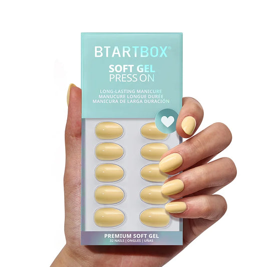 Weekend Ease Almond Nails - Soft Gel Press On