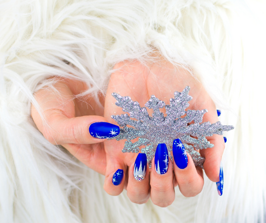 Simple Christmas Nail Designs