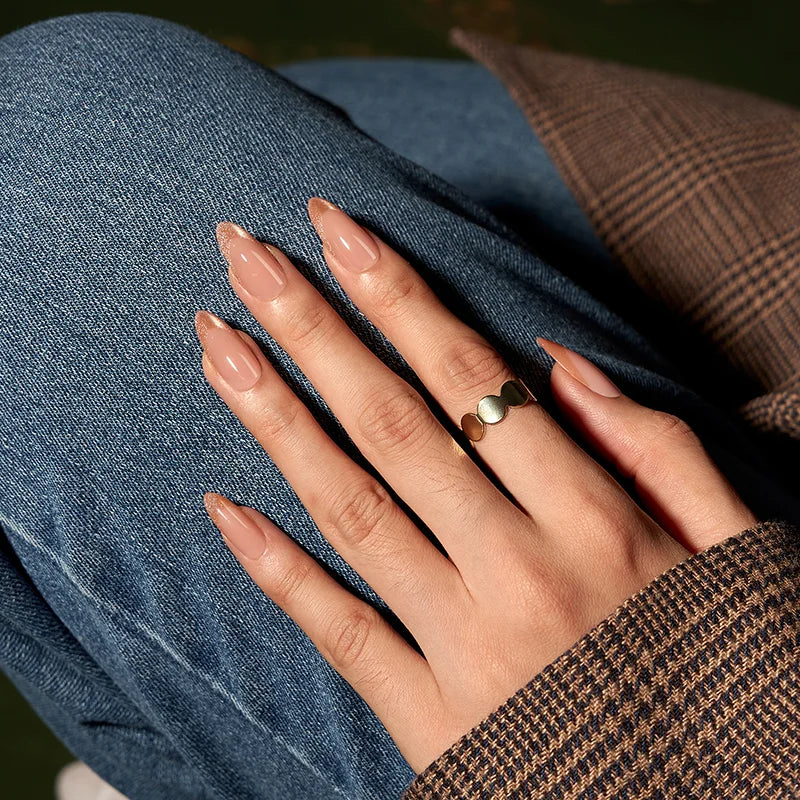 Golden Age Almond Nails - XCOATPRESS