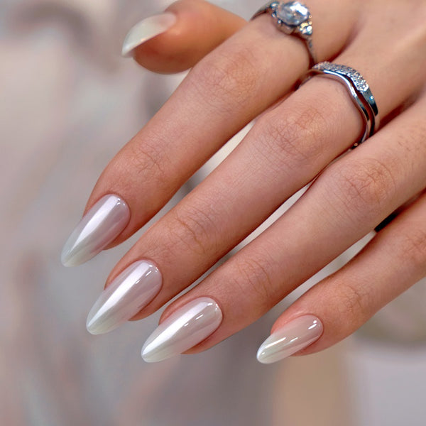 Uñas de almendras glaseadas con vainilla - Press On Nails