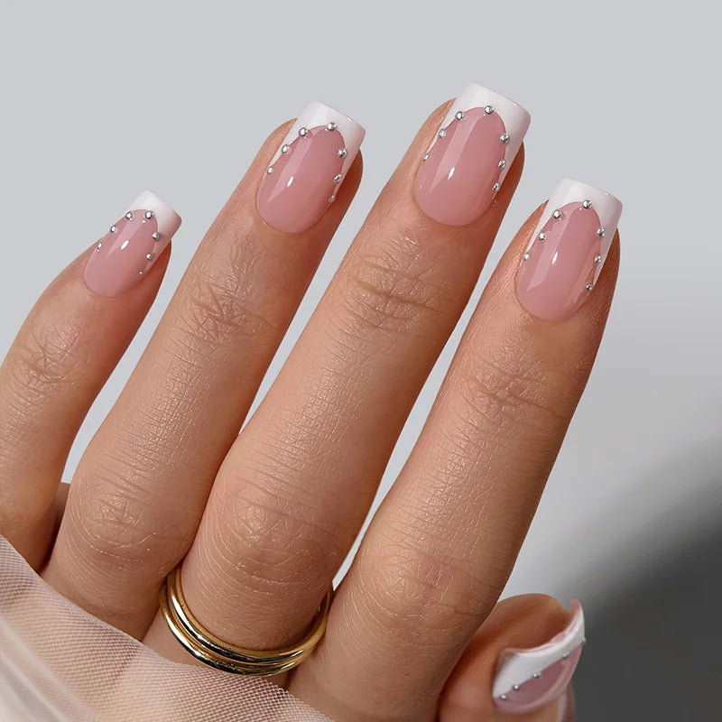 Uñas Cuadradas con Voto Firme - XCOATPRESS