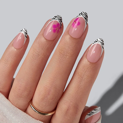 Berry Spritz Almond Nails -  XCOATPRESS