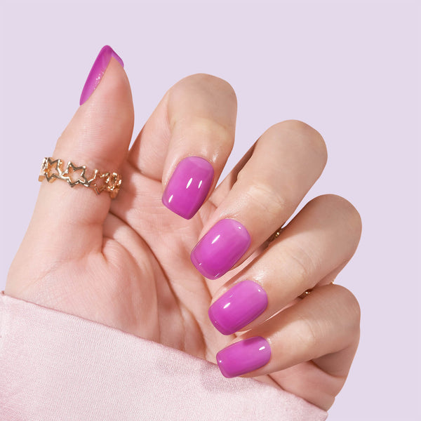Ongles Squoval violets - Appuyez sur les ongles